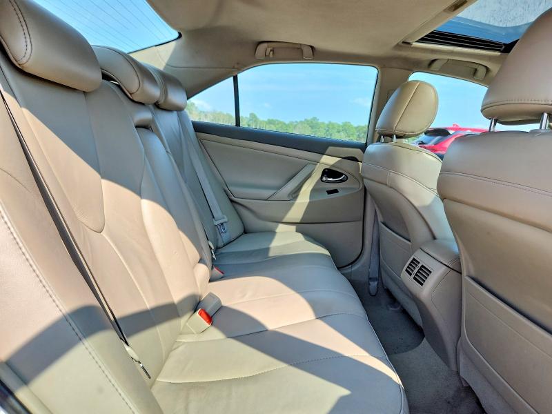 62985606 :رقم المزاد ، 4T1BB46K58U048063 vin ، 2008 Toyota Camry مزاد بيع