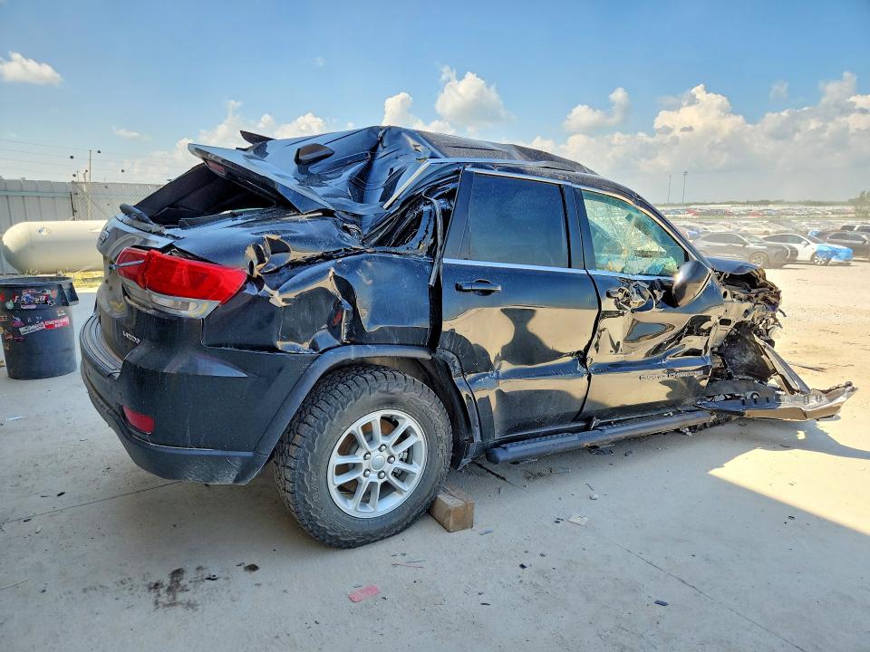 61017976 :رقم المزاد ، 1C4RJFAG6JC310737 vin ، 2018 Jeep Grand Cherokee مزاد بيع