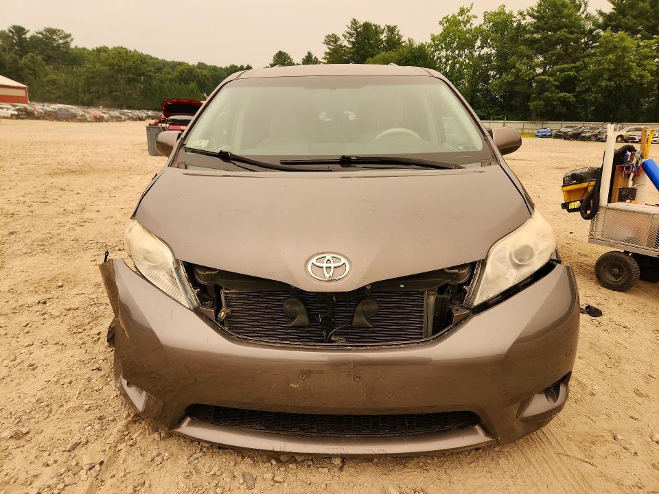 Aukcja sprzedaży 2013 Toyota Sienna, vin: 5TDKK3DC6DS300931, numer aukcji: 60449846
