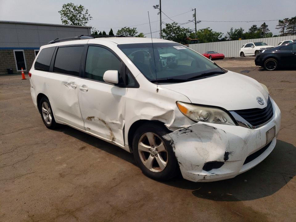 Aukcja sprzedaży 2013 Toyota Sienna, vin: 5TDKK3DC6DS300962, numer aukcji: 61170686