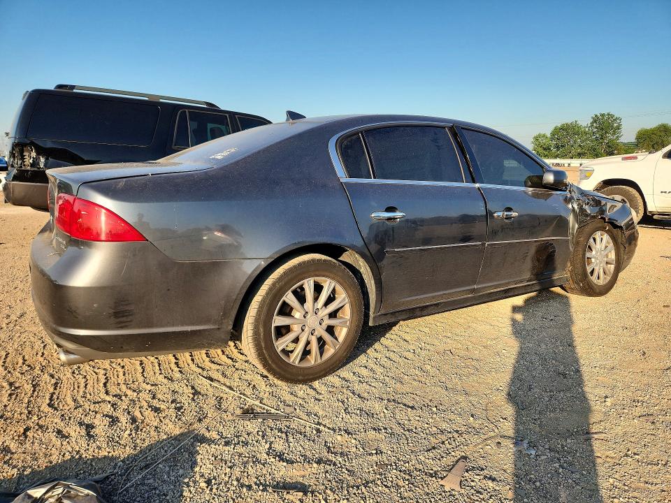2011 Buick Lucerne მანქანა იყიდება აუქციონზე, vin: 1G4HC5EM5BU145545, აუქციონის ნომერი: 61019316