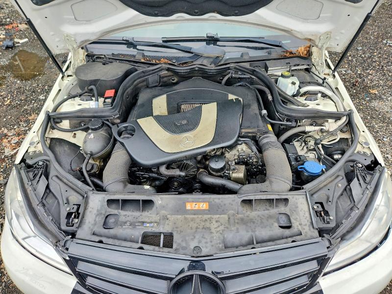 2012 Mercedes-benz C მანქანა იყიდება აუქციონზე, vin: WDDGF8BB3CR226324, აუქციონის ნომერი: 59976946