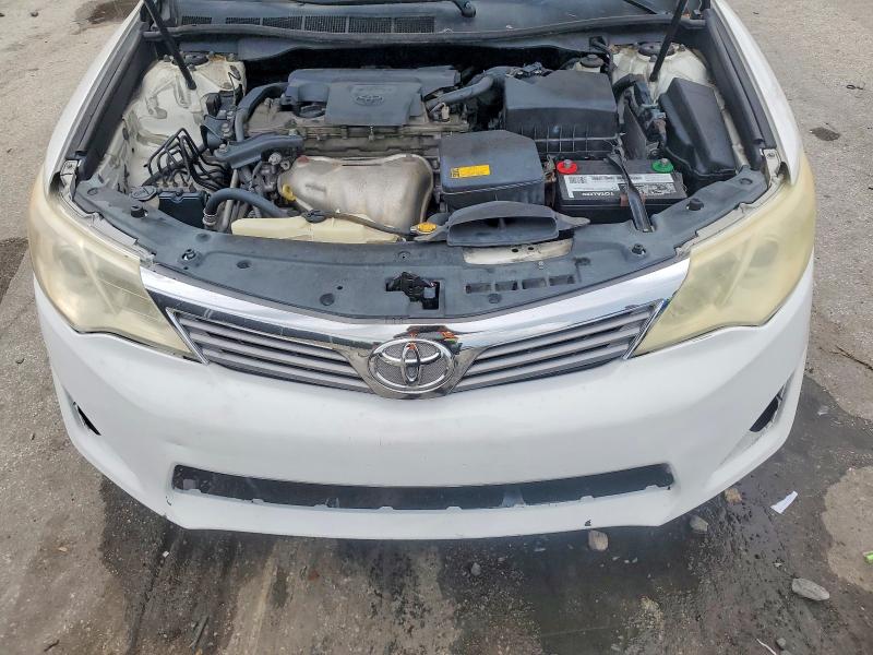 2013 Toyota Camry მანქანა იყიდება აუქციონზე, vin: 4T1BF1FK0DU667747, აუქციონის ნომერი: 62700476