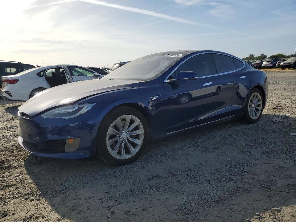 Продажа на аукционе авто 2016 Tesla Model S, vin: 5YJSA1E17GF139387, номер лота: 59641136