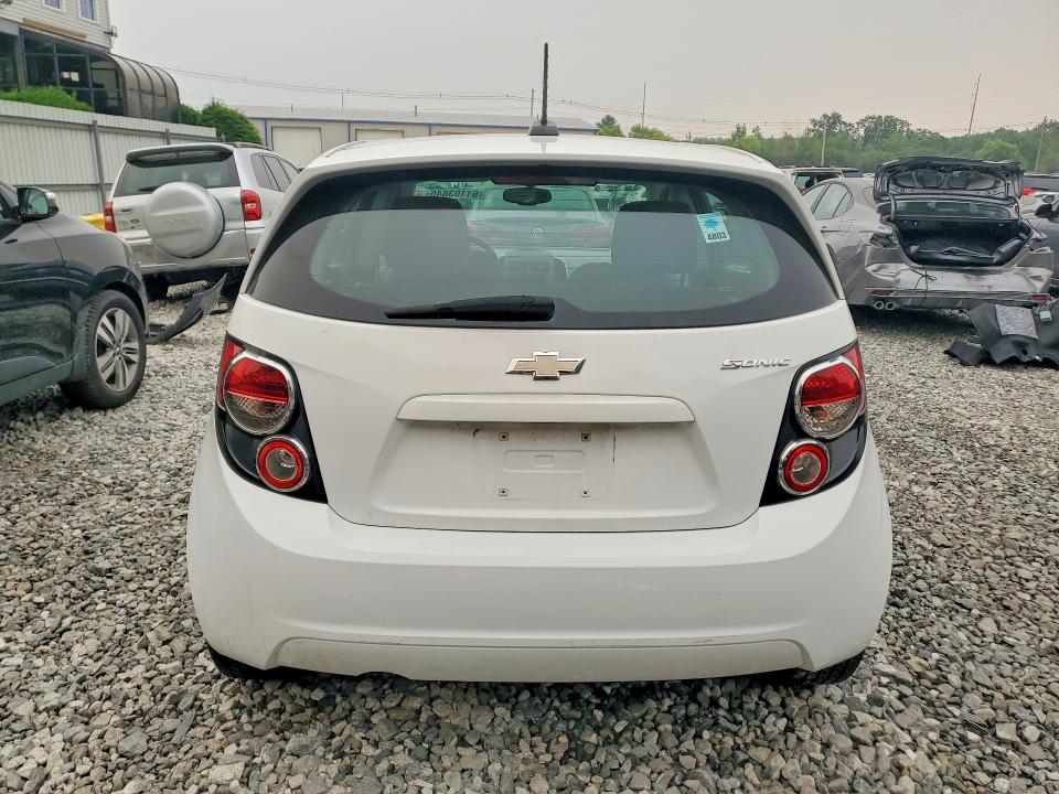 2016 Chevrolet Sonic მანქანა იყიდება აუქციონზე, vin: 1G1JA6SG3G4178821, აუქციონის ნომერი: 61103846