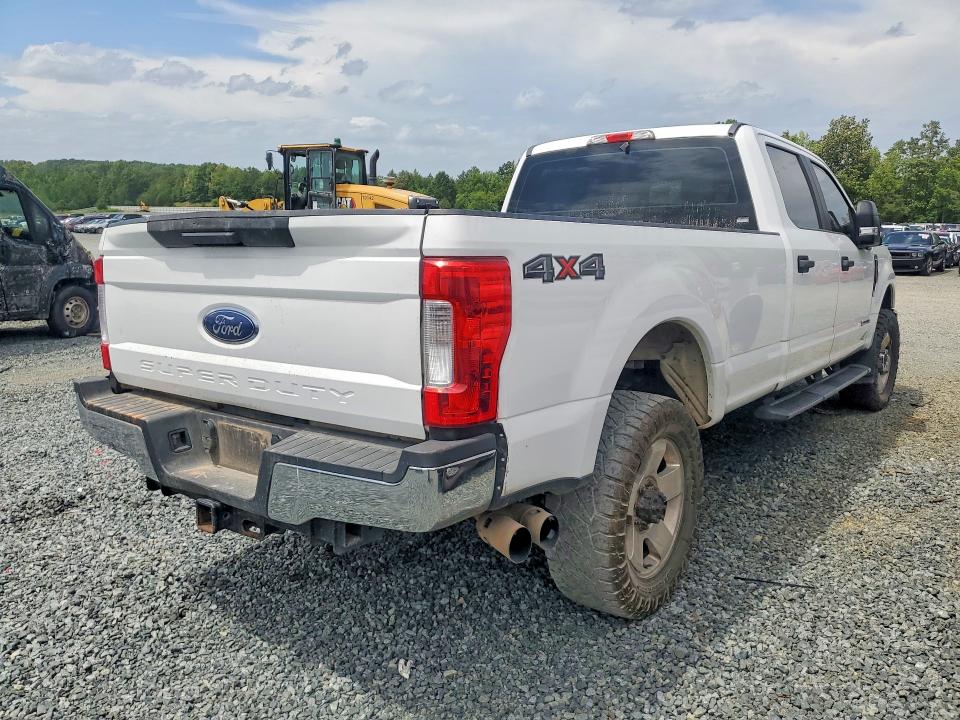2017 Ford F350 მანქანა იყიდება აუქციონზე, vin: 1FT8W3BT0HEF22667, აუქციონის ნომერი: 61771736