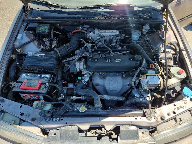 58698686 :رقم المزاد ، 1HGCB7558PA033502 vin ، 1993 Honda Accord مزاد بيع