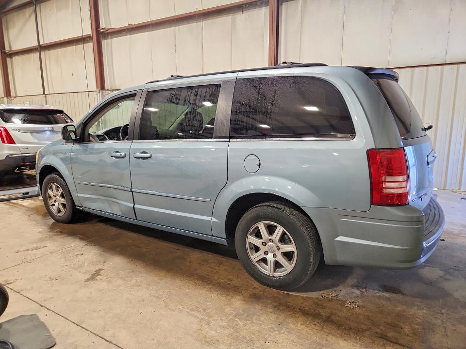 2008 Chrysler Town & Country მანქანა იყიდება აუქციონზე, vin: 2A8HR54P78R617337, აუქციონის ნომერი: 61915386