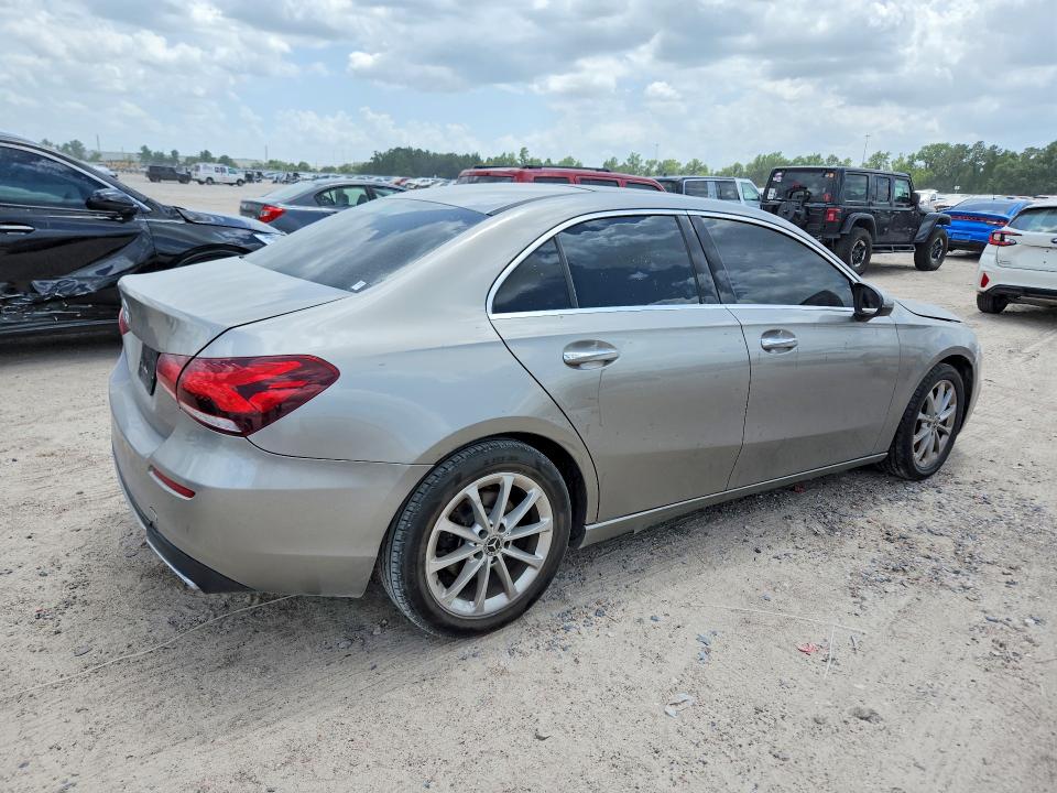 58634186 :رقم المزاد ، W1K3G4EB1MJ266482 vin ، 2021 Mercedes-benz A مزاد بيع