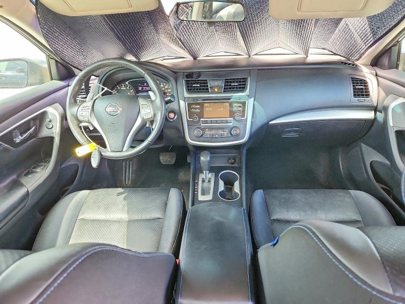 2017 Nissan Altima მანქანა იყიდება აუქციონზე, vin: 1N4AL3AP4HC123731, აუქციონის ნომერი: 60024176