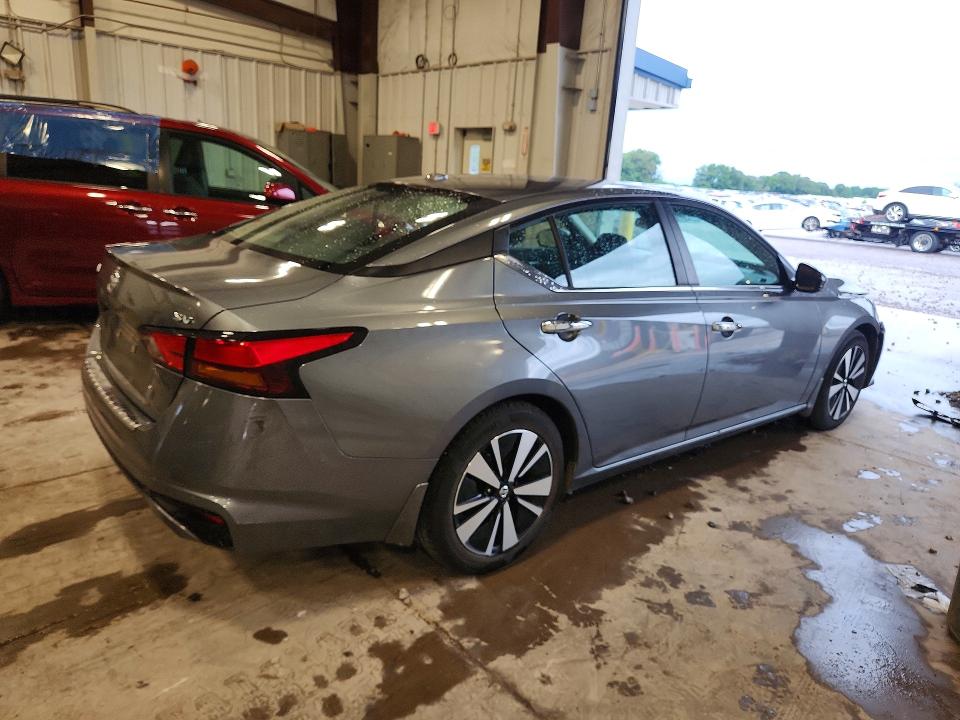 Продажа на аукционе авто 2022 Nissan Altima, vin: 1N4BL4DV5NN423475, номер лота: 62595676