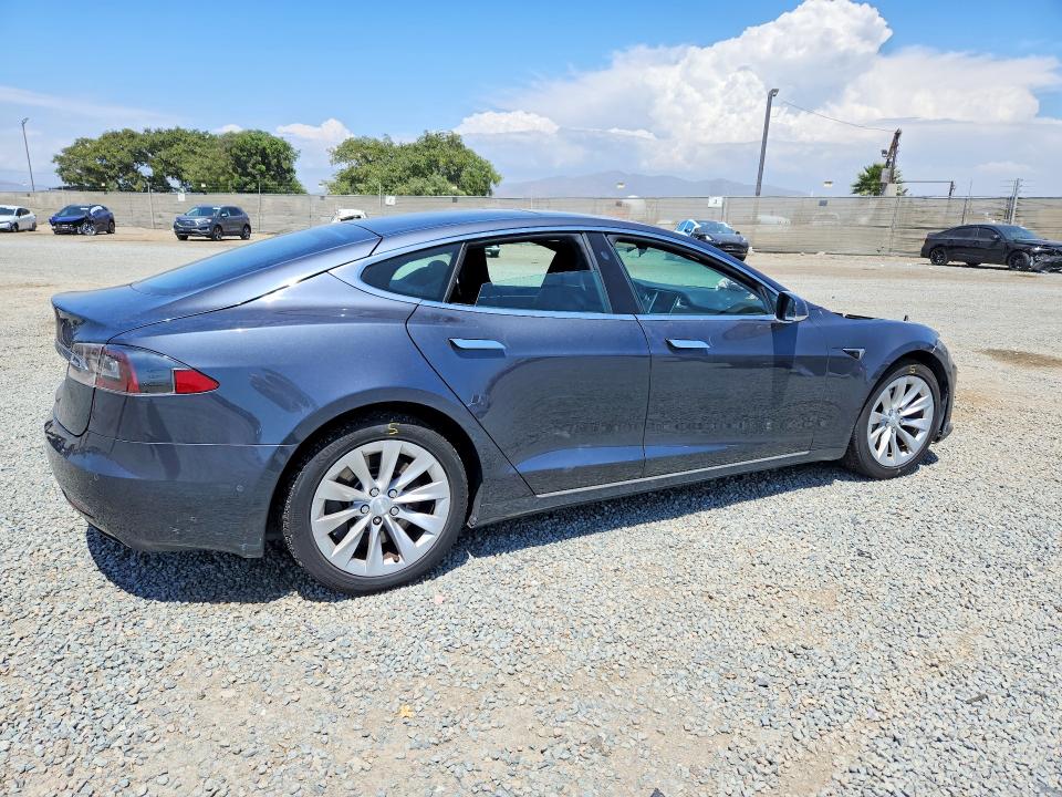 Продаж на аукціоні авто 2016 Tesla Model S, vin: 5YJSA1E17GF170526, номер лоту: 61187016