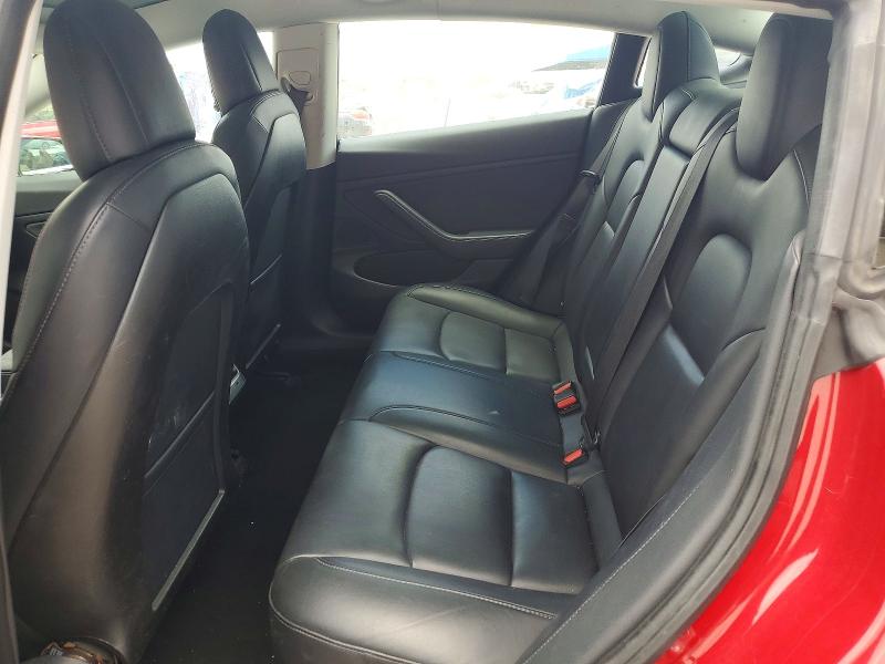 62958766 :رقم المزاد ، 5YJ3E1EA1JF153852 vin ، 2018 Tesla Model 3 مزاد بيع