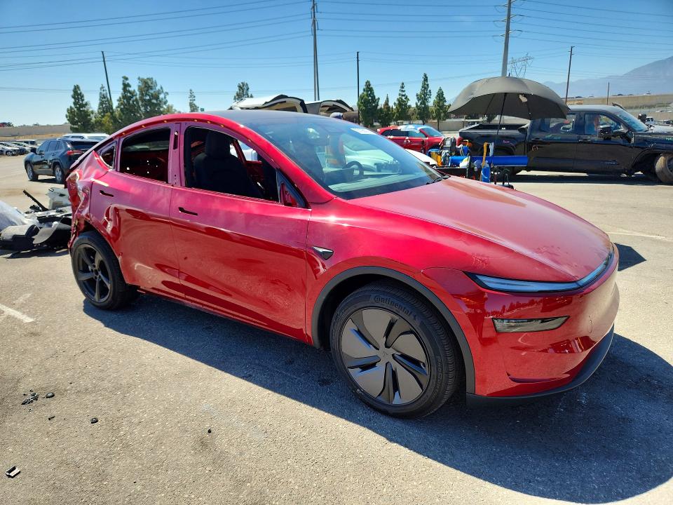 2026 Tesla Model Y მანქანა იყიდება აუქციონზე, vin: 7SAYGDEE5TF620880, აუქციონის ნომერი: 63199476