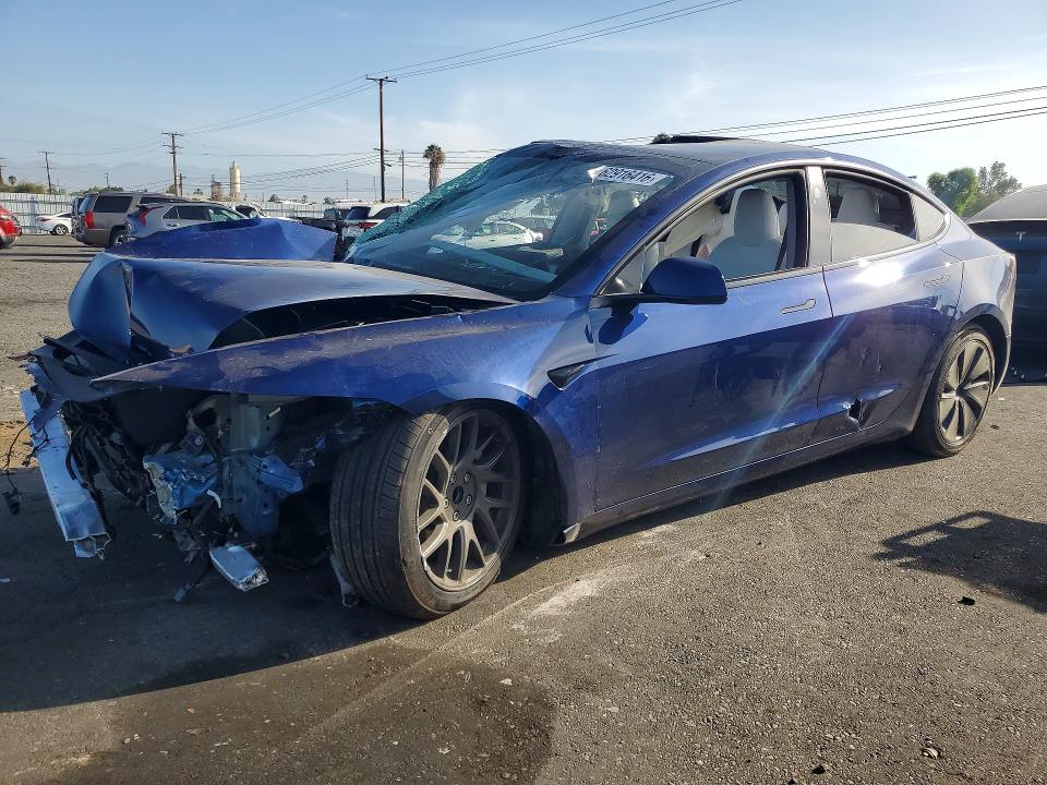 62916416 :رقم المزاد ، 5YJ3E1EAXSF083138 vin ، 2025 Tesla Model 3 مزاد بيع