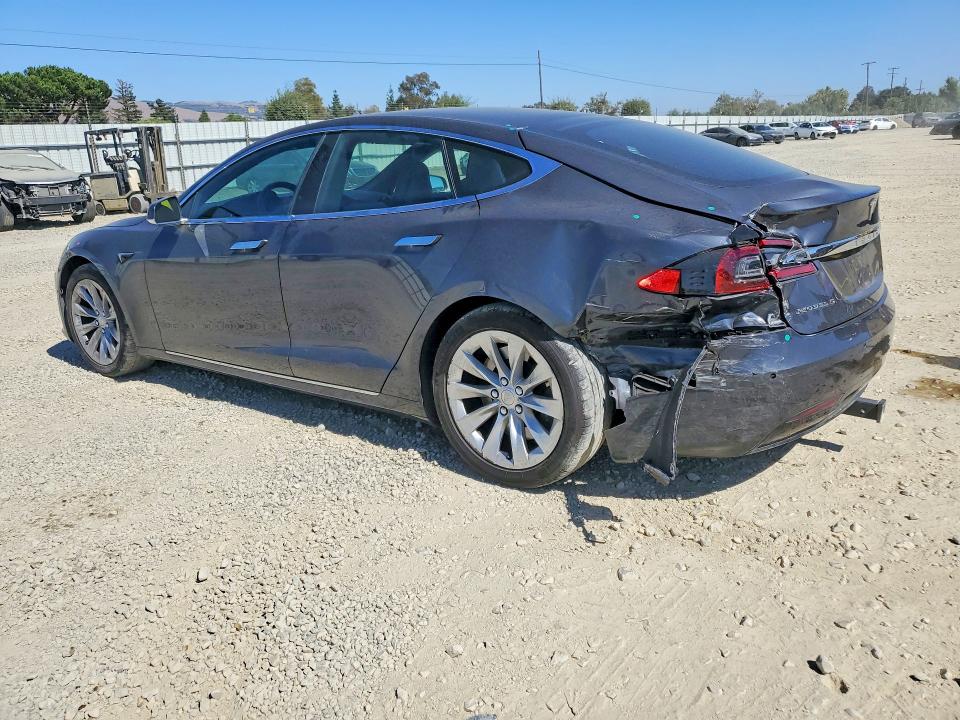 Aukcja sprzedaży 2018 Tesla Model S, vin: 5YJSA1E25JF273427, numer aukcji: 62778436