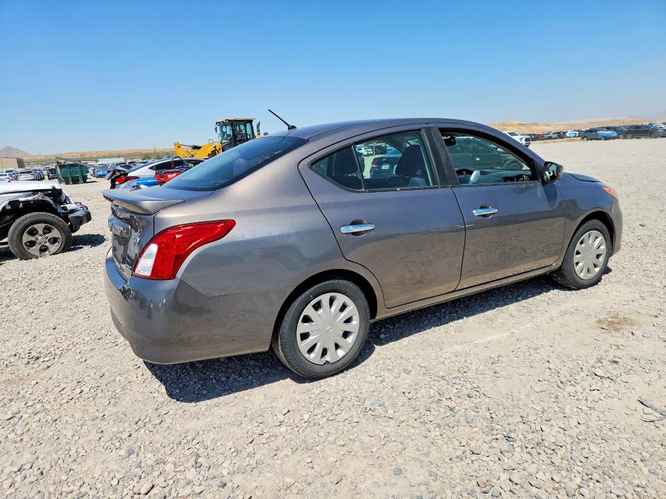 2016 Nissan Versa მანქანა იყიდება აუქციონზე, vin: 3N1CN7AP1GL889085, აუქციონის ნომერი: 63336846