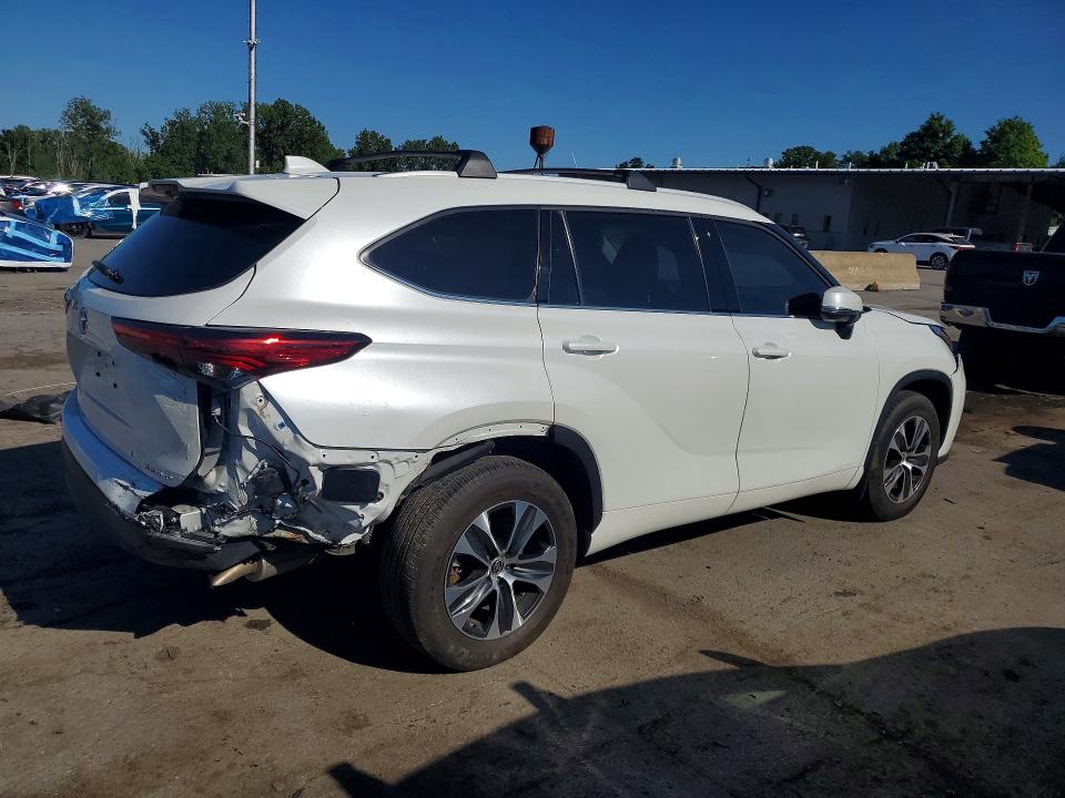 Aukcja sprzedaży 2022 Toyota Highlander, vin: 5TDHZRBH2NS224410, numer aukcji: 60747896