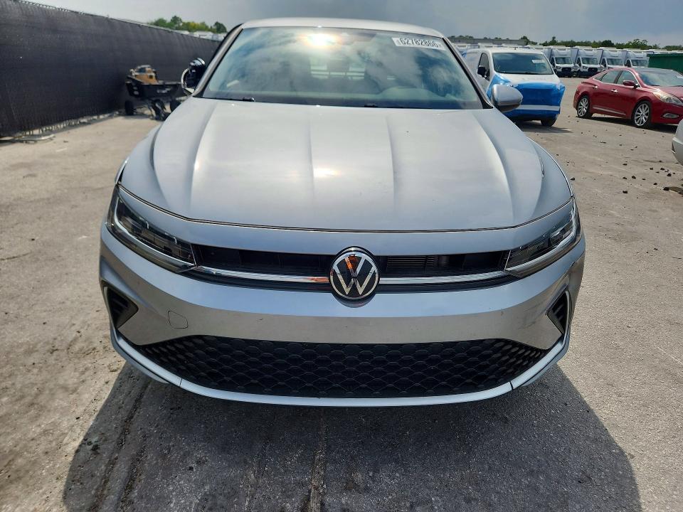 2025 Volkswagen Jetta მანქანა იყიდება აუქციონზე, vin: 3VWEX7BUXSM052999, აუქციონის ნომერი: 62782866
