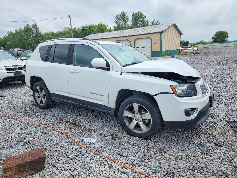59286566 :رقم المزاد ، 1C4NJCEA8GD752022 vin ، 2016 Jeep Compass مزاد بيع
