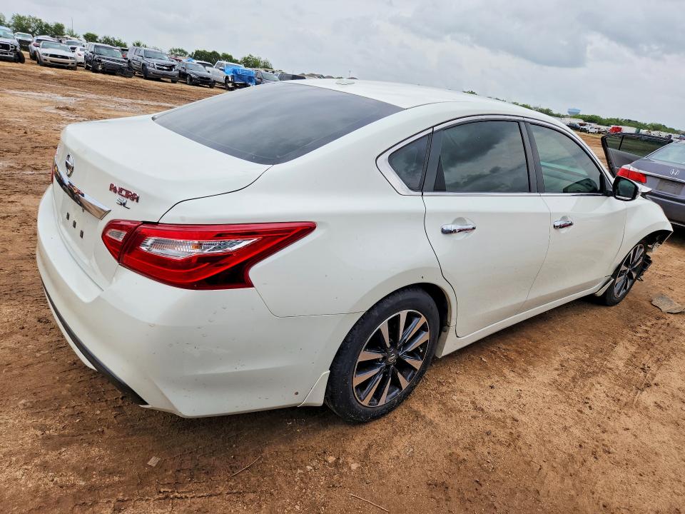 Aukcja sprzedaży 2017 Nissan Altima, vin: 1N4AL3AP0HC144110, numer aukcji: 61611806