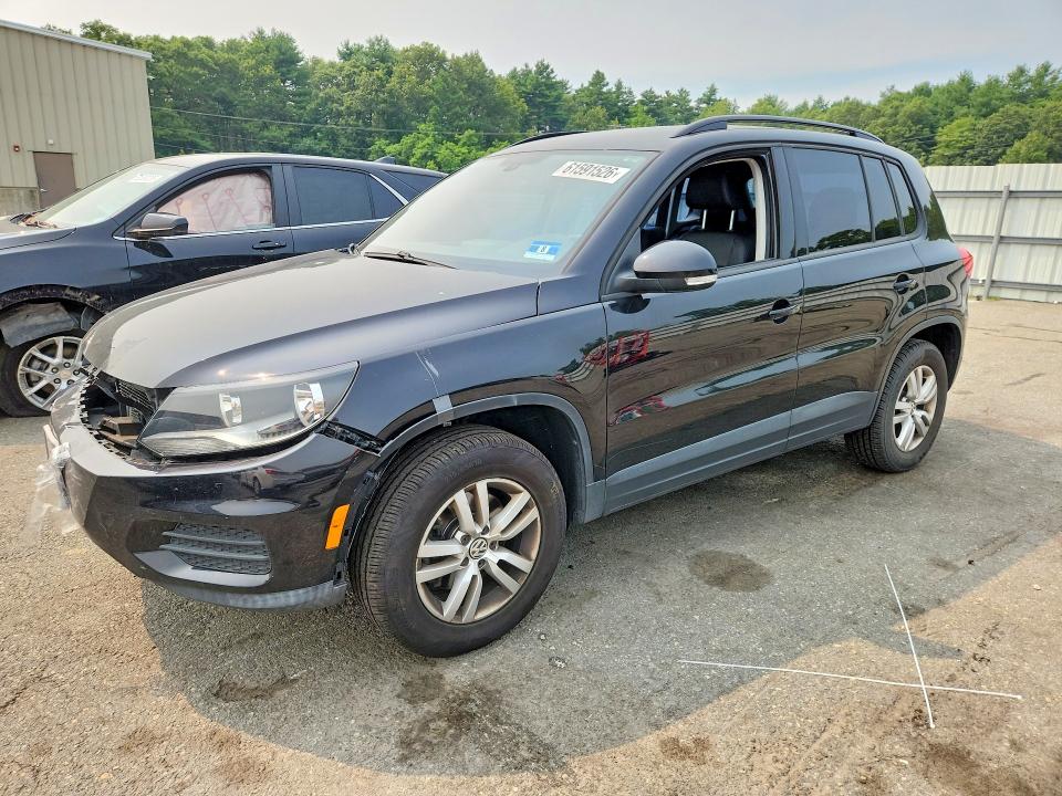 Auction sale of the 2017 Volkswagen Tiguan, vin: WVGAV7AXXHK023534, lot number: 61591526