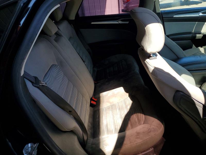 61381126 :رقم المزاد ، 3FA6P0G7XGR216382 vin ، 2016 Ford Fusion مزاد بيع