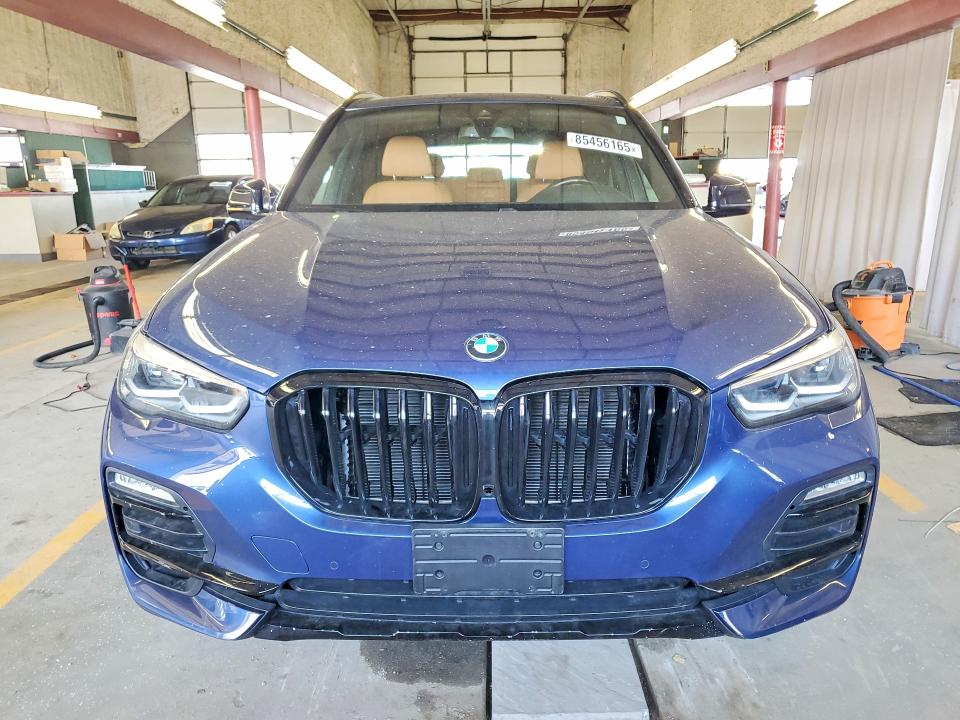85456165 :رقم المزاد ، 5UXJU2C56KLN49942 vin ، 2019 Bmw X5 مزاد بيع