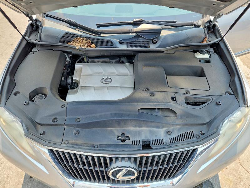 63179936 :رقم المزاد ، 2T2ZK1BA0BC043660 vin ، 2011 Lexus Rx مزاد بيع