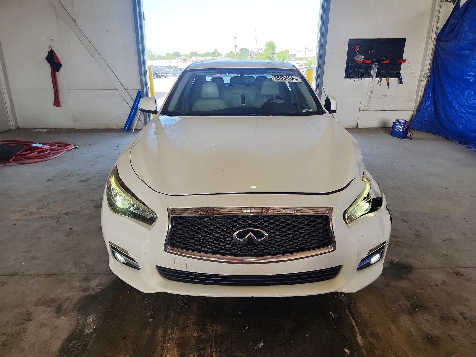 Продажа на аукционе авто 2015 Infiniti Q50, vin: JN1BV7AR0FM394586, номер лота: 85634895