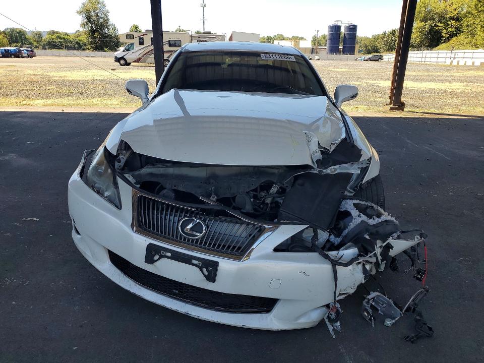 63111666 :رقم المزاد ، JTHBF5C27A5128630 vin ، 2010 Lexus Is 250 مزاد بيع