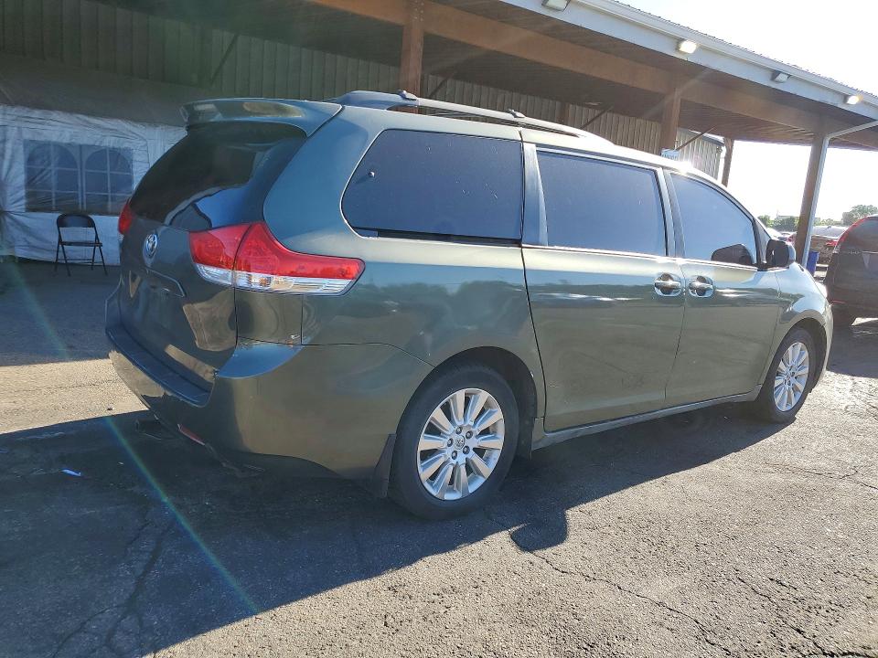 Aukcja sprzedaży 2014 Toyota Sienna, vin: 5TDJK3DC9ES089219, numer aukcji: 60715056