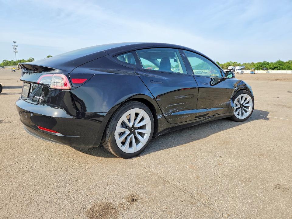 60860096 :رقم المزاد ، 5YJ3E1EB2NF203480 vin ، 2022 Tesla Model 3 مزاد بيع