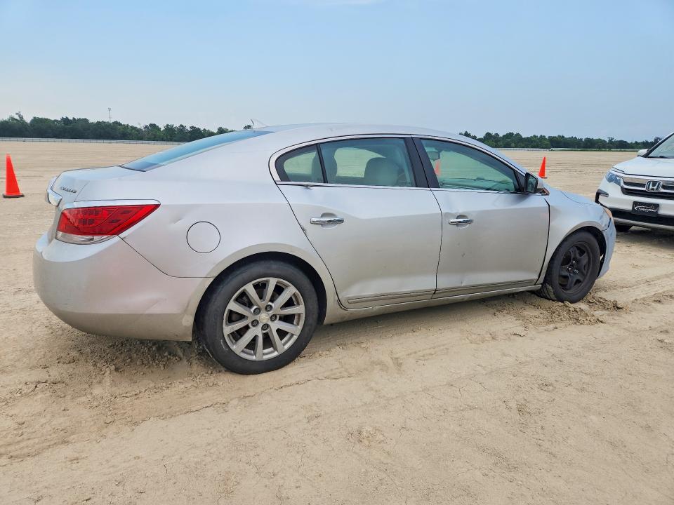 62142646 :رقم المزاد ، 1G4GB5EG7AF139452 vin ، 2010 Buick Lacrosse مزاد بيع