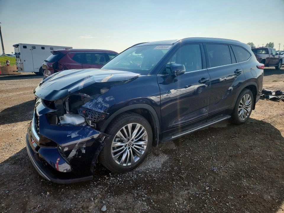 2022 Toyota Highlander მანქანა იყიდება აუქციონზე, vin: 5TDFZRBH8NS197026, აუქციონის ნომერი: 61696566
