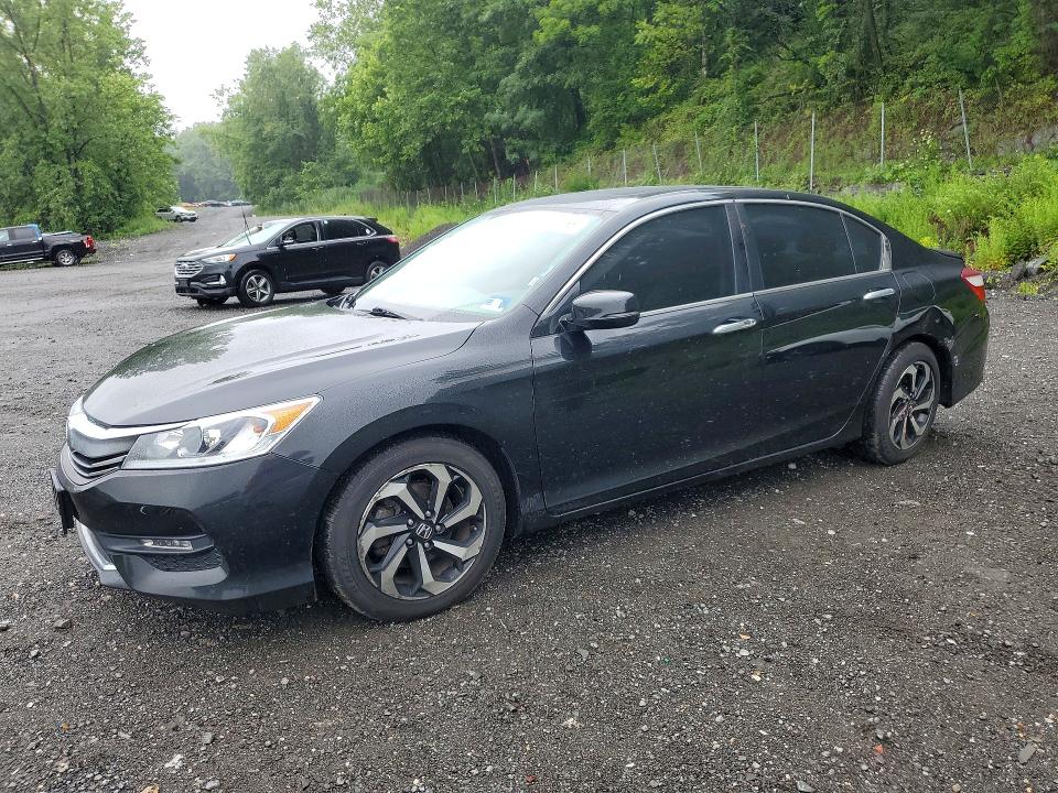 60147786 :رقم المزاد ، 1HGCR2F00GA064115 vin ، 2016 Honda Accord مزاد بيع