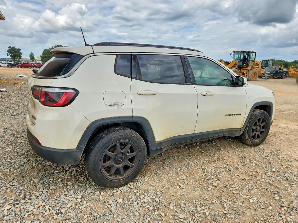Aukcja sprzedaży 2018 Jeep Compass, vin: 3C4NJDBB4JT207214, numer aukcji: 61852716