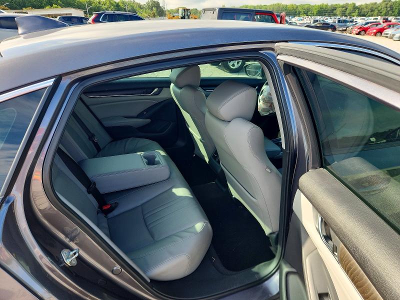 Aukcja sprzedaży 2018 Honda Accord, vin: 1HGCV1F54JA005058, numer aukcji: 61249626