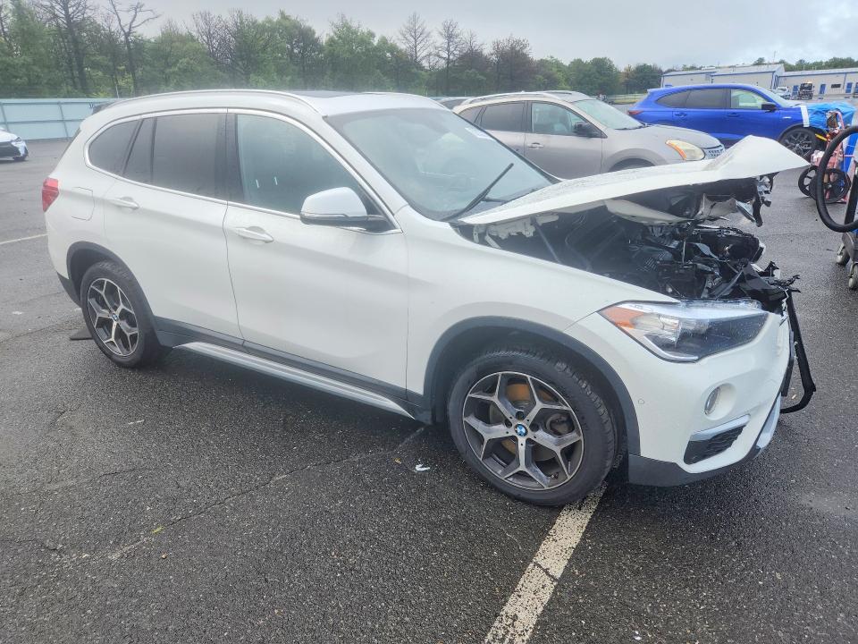 62833016 :رقم المزاد ، WBXHT3C30J5L30326 vin ، 2018 Bmw X1 مزاد بيع