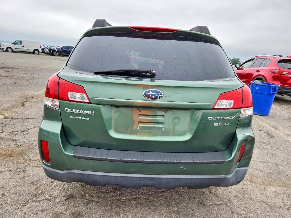 2011 Subaru Outback მანქანა იყიდება აუქციონზე, vin: 4S4BRDGCXB2390078, აუქციონის ნომერი: 61905576