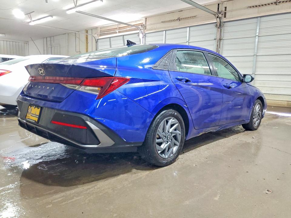 2024 Hyundai Elantra მანქანა იყიდება აუქციონზე, vin: KMHLM4DG6RU657810, აუქციონის ნომერი: 59971376