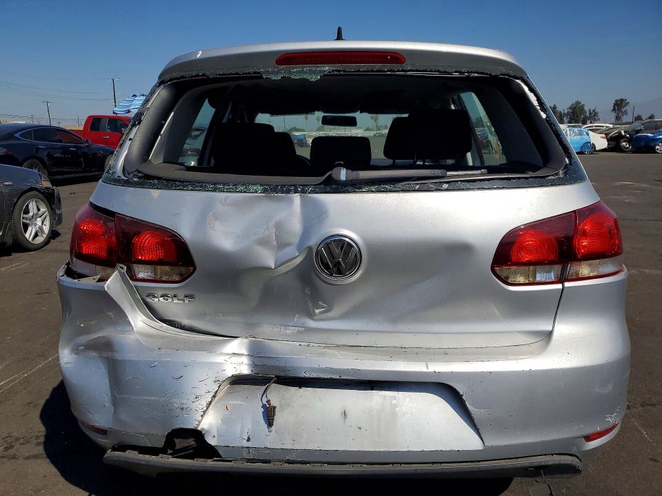 2014 Volkswagen Golf მანქანა იყიდება აუქციონზე, vin: WVWDB7AJ4EW003273, აუქციონის ნომერი: 61790686