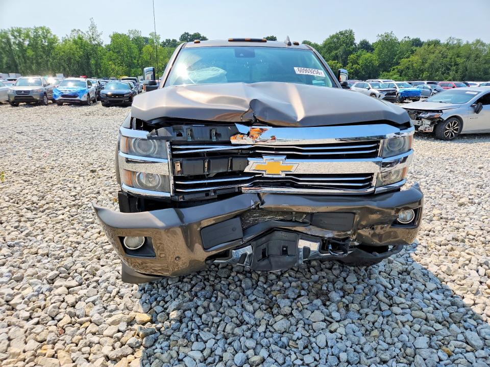 60969256 :رقم المزاد ، 1GC1KXE89FF603802 vin ، 2015 Chevrolet Silverado مزاد بيع