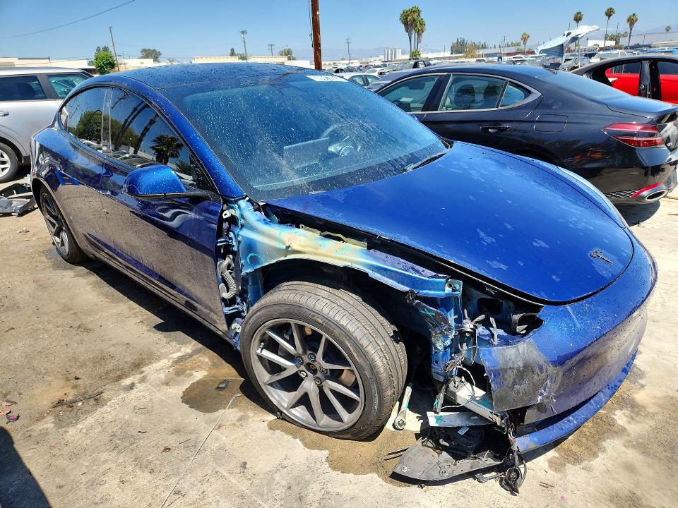 Продажа на аукционе авто 2022 Tesla Model 3, vin: 5YJ3E1EB8NF125626, номер лота: 59917826