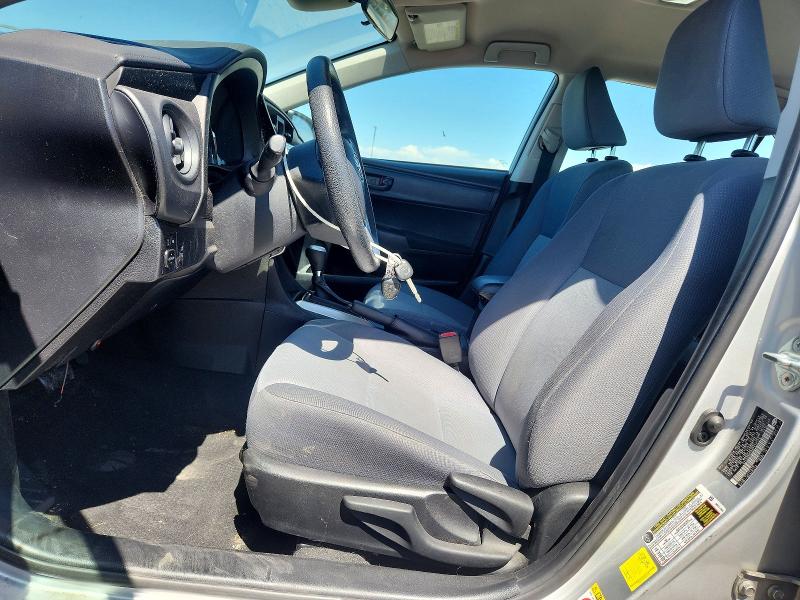 61060336 :رقم المزاد ، 5YFBURHE8HP658328 vin ، 2017 Toyota Corolla مزاد بيع