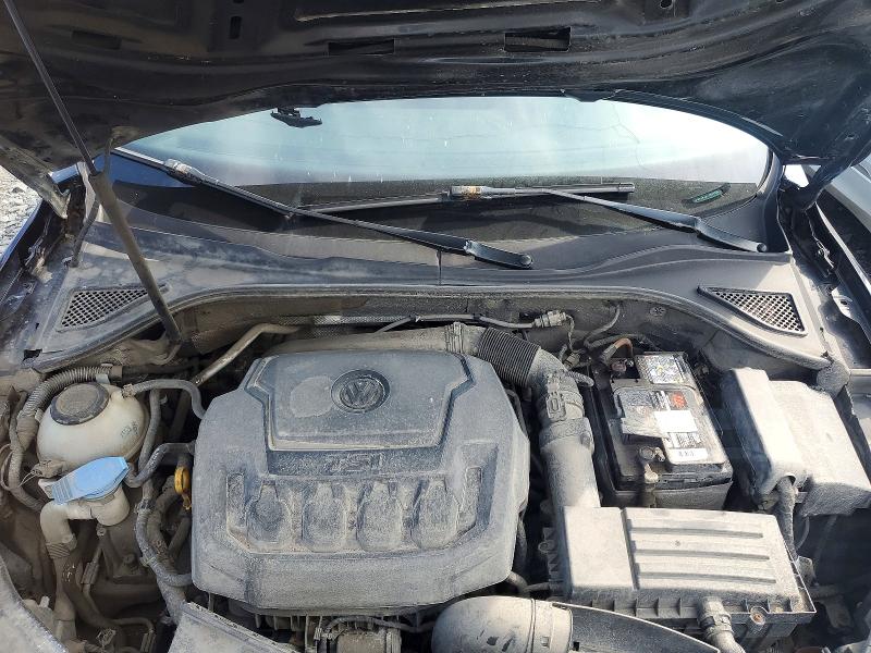 79135225 :رقم المزاد ، 1VWBA7A31JC037336 vin ، 2018 Volkswagen Passat مزاد بيع