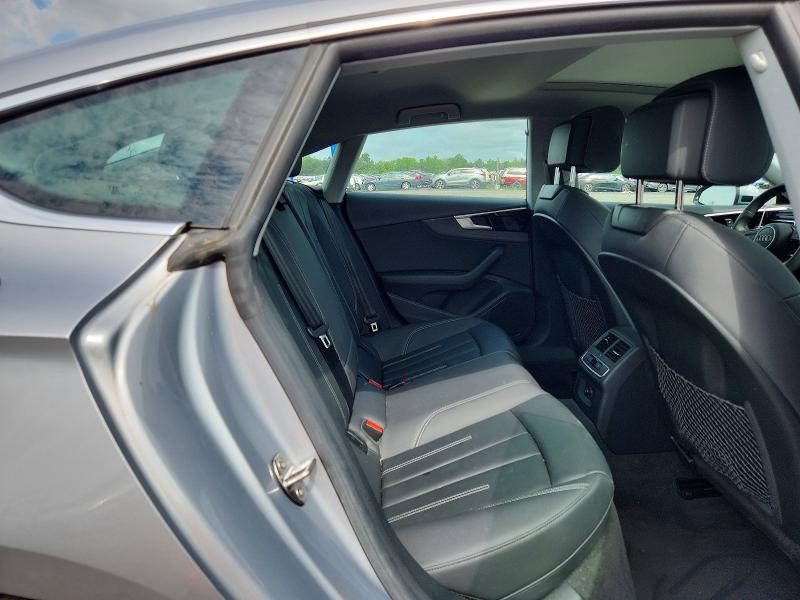 60783216 :رقم المزاد ، WAUABCF58MA063203 vin ، 2021 Audi A5 مزاد بيع