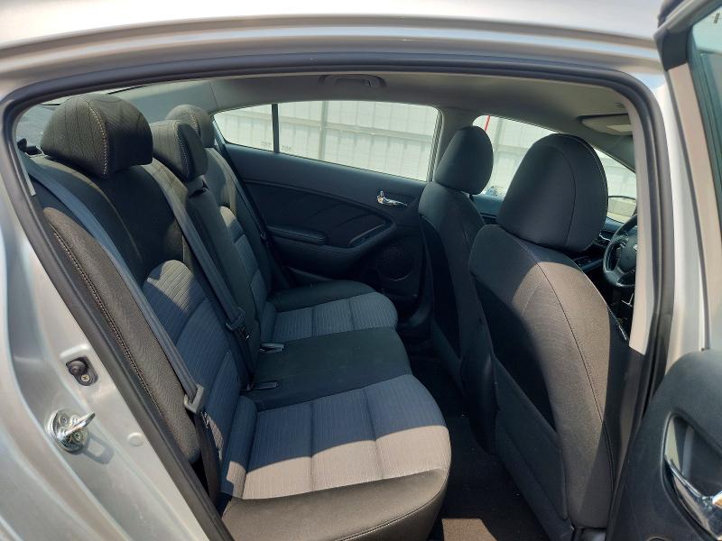 59250586 :رقم المزاد ، KNAFX4A6XF5283161 vin ، 2015 Kia Forte مزاد بيع