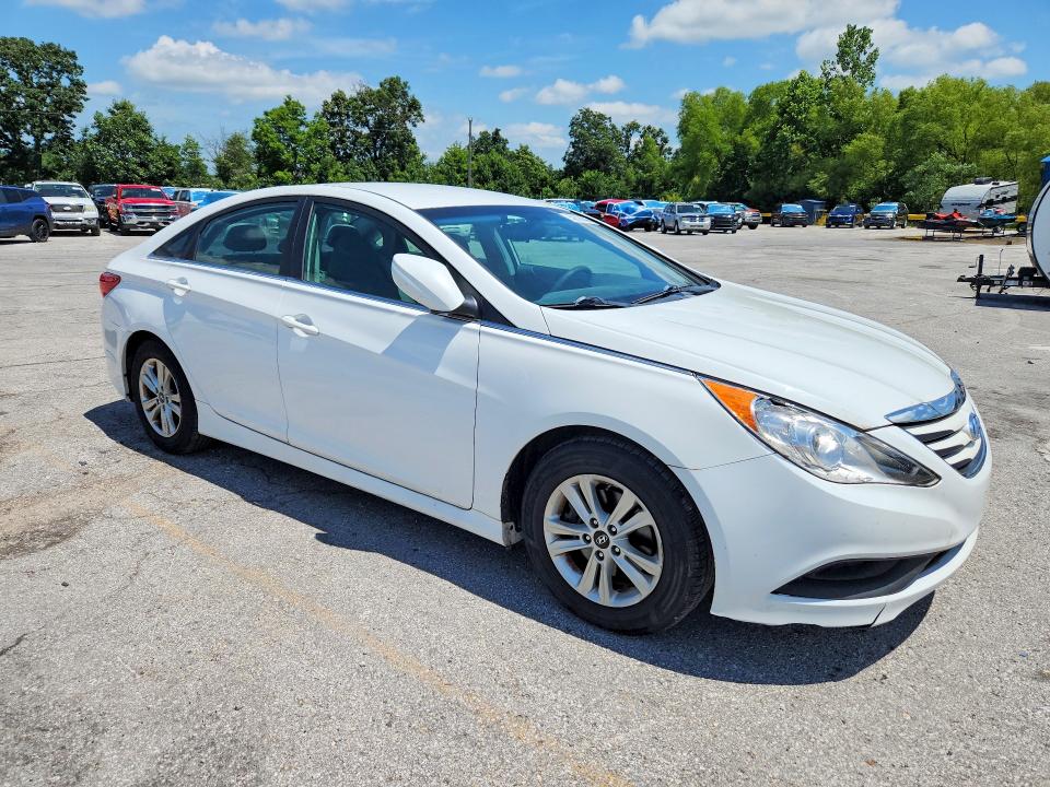 58618046 :رقم المزاد ، 5NPEB4AC8EH834205 vin ، 2014 Hyundai Sonata مزاد بيع