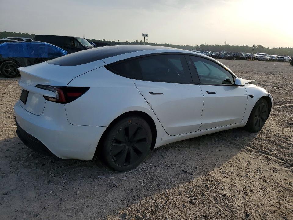 Продаж на аукціоні авто 2024 Tesla Model 3, vin: 5YJ3E1EA1RF865824, номер лоту: 61616416